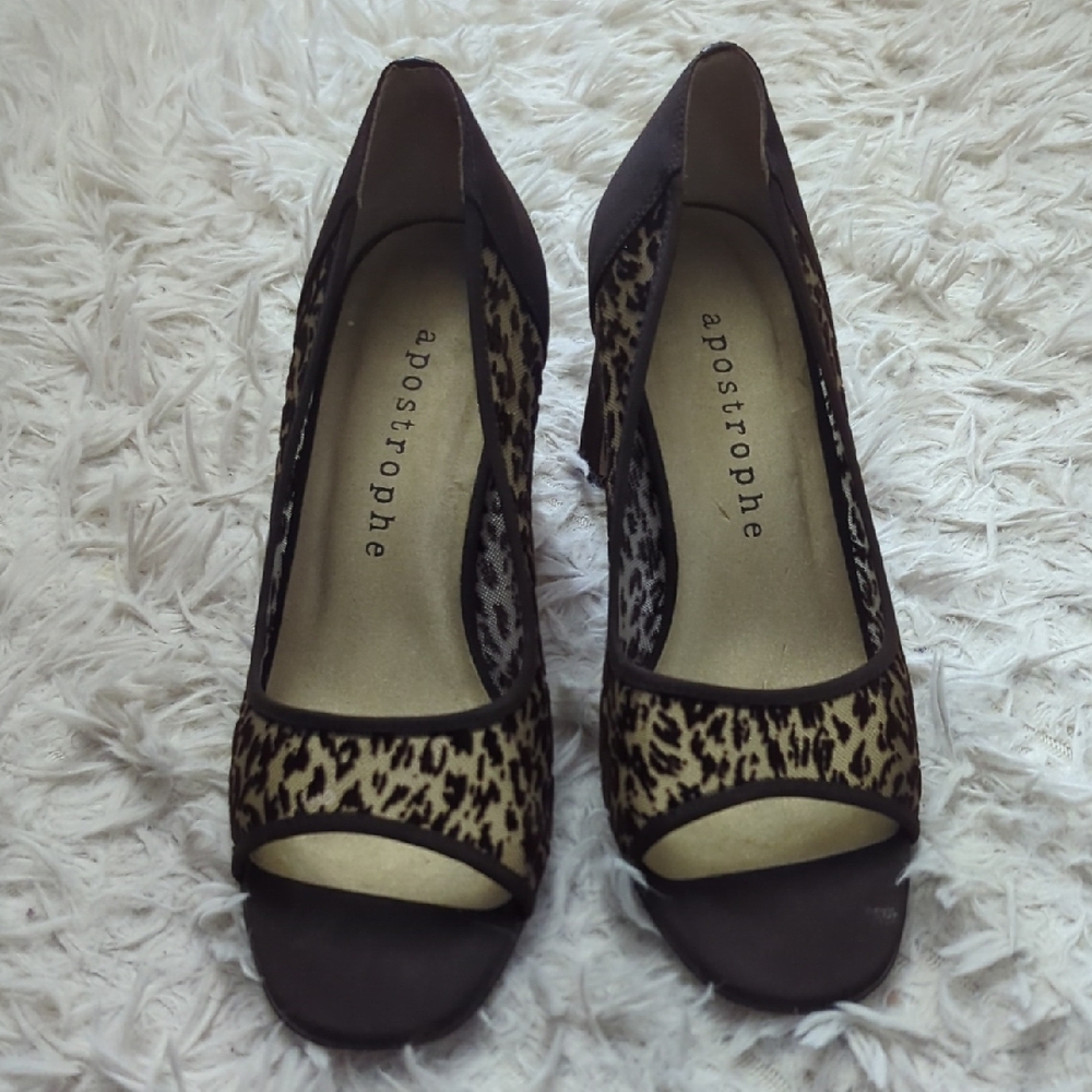 Apostrophe Brown and Tan Leopard Heels